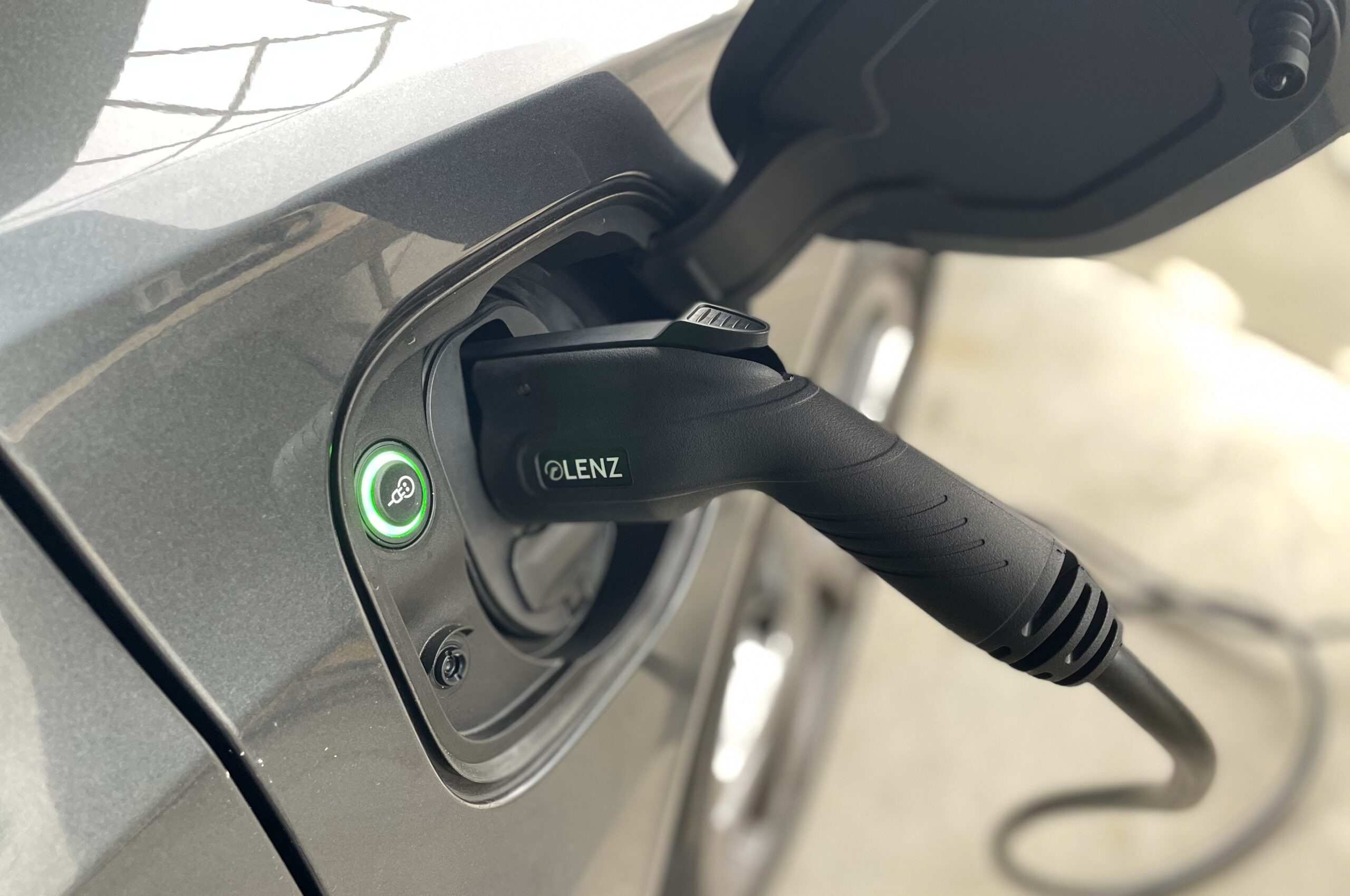 IMG_1834 LOVELECTRIC Center